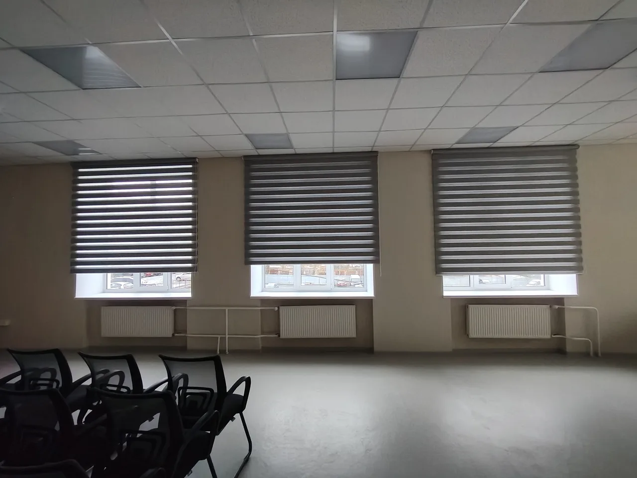 Солнцезащита в конференц-зале